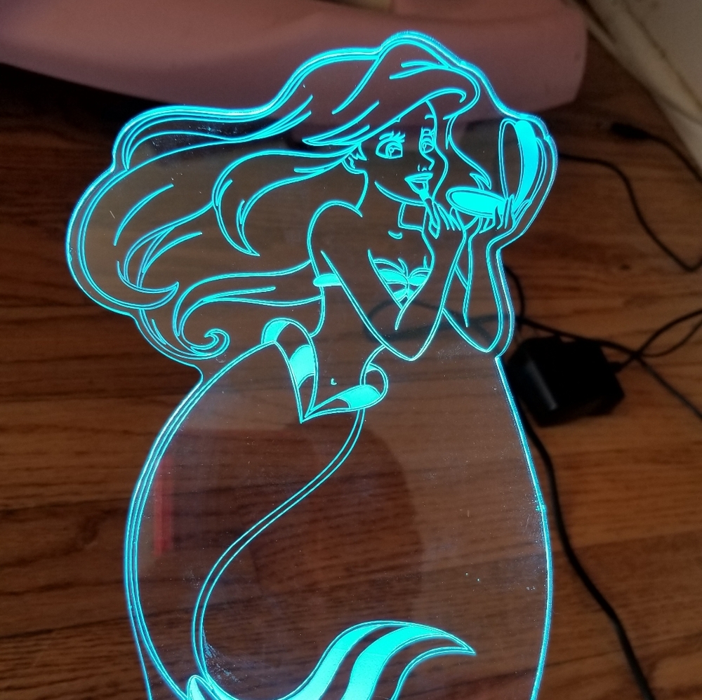 Disney Ariel Standing Night Light - Picture 5 of 6